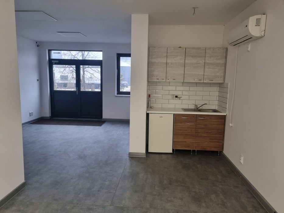 Do wynajęcia lokal uslugowo -Biurowy - Handlowy 60 M2