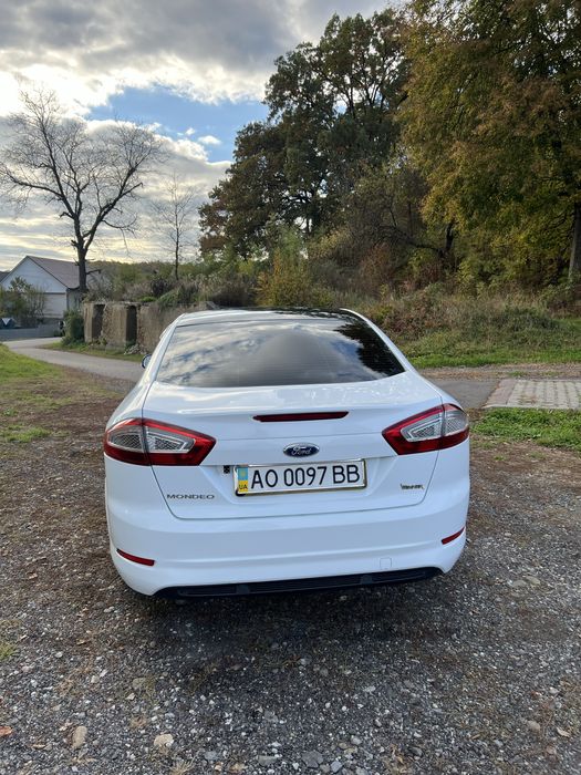 Ford Mondeo 2011рік
