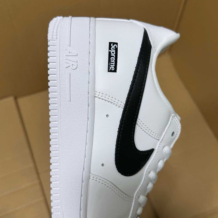 Nike Air Force 1 Supreme R. 41