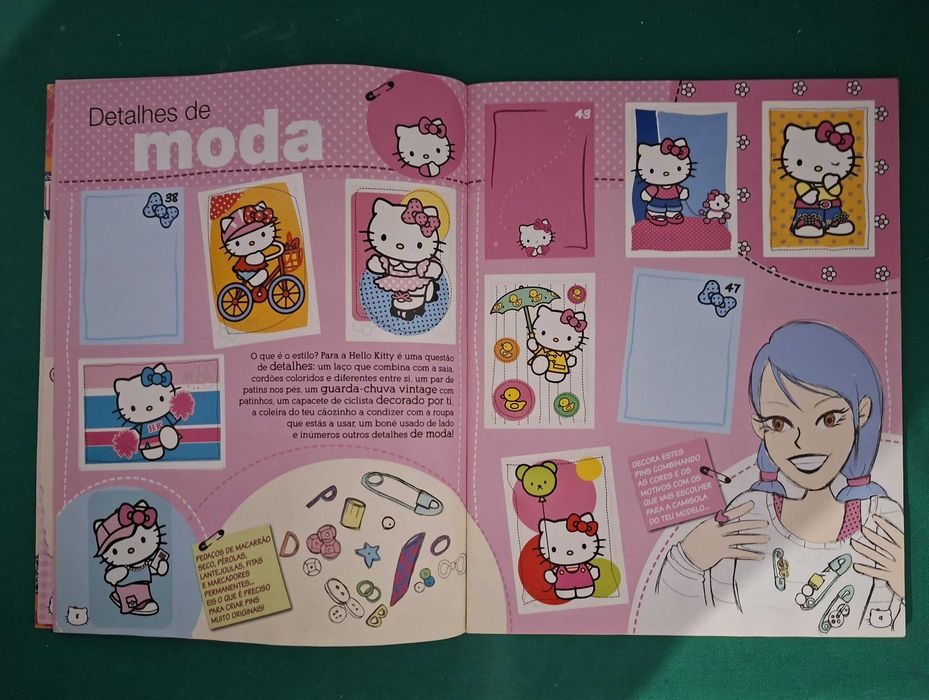 Caderneta de cromos Hello Kitty BCool, 2011, com 102 cromos