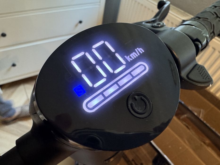 Hulajnoga elektryczna nowa MEGA MOTION