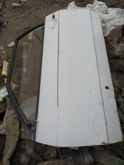 Продав двері на 2108