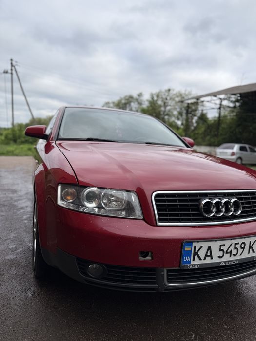 Ауді а4 б6 2001 1.6 бензин,в гарному стані