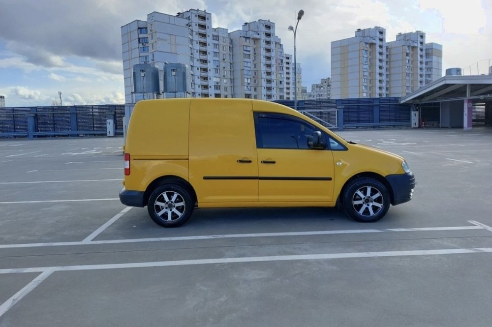 Оренда вантажного Volkswagen Caddy від 4000 грн