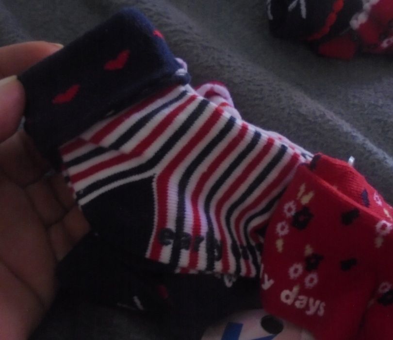 Meias de menina novas