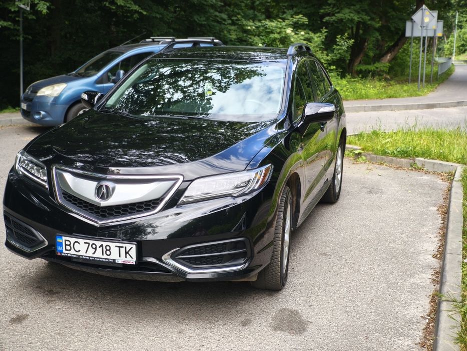 Кросовер Acura RDX.