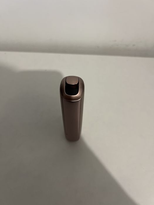 Maquina de tabaco aquecido ploom