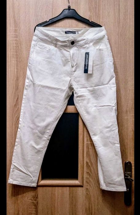 Spodnie rybaczki jeansy 3/4 nowe Basic casual proste klasyczne białe