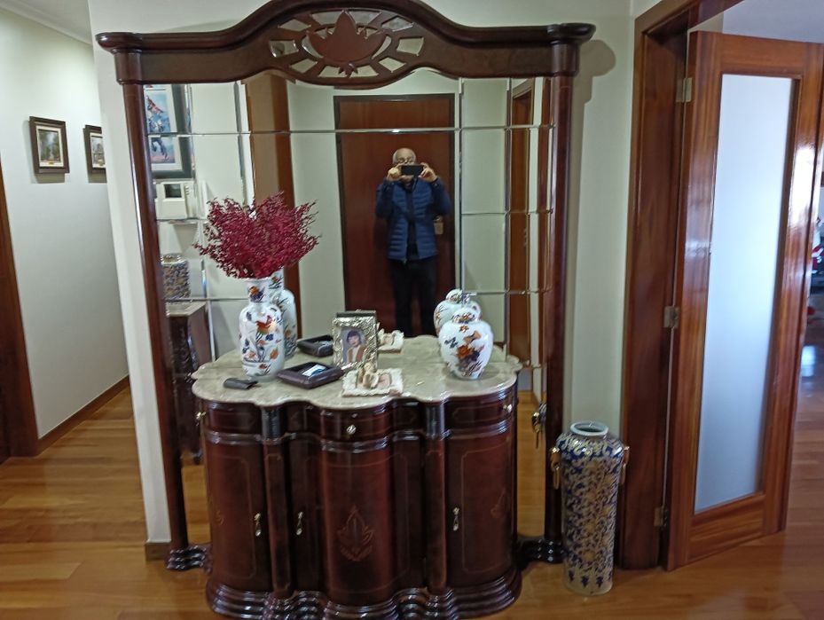 Móvel holl entrada em cerejeira