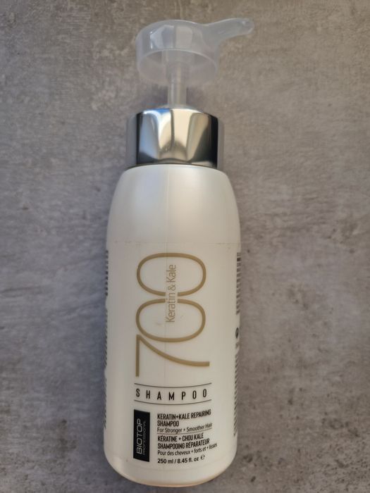 Шампунь для волос Biotop Professional 700 Keratin
Купувала для себе, в