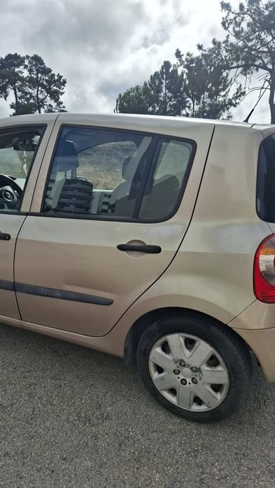 Vendo Renault Modus 5 portas foto 4