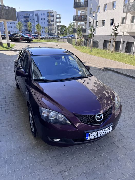 Mazda 3 1.6 benzyna