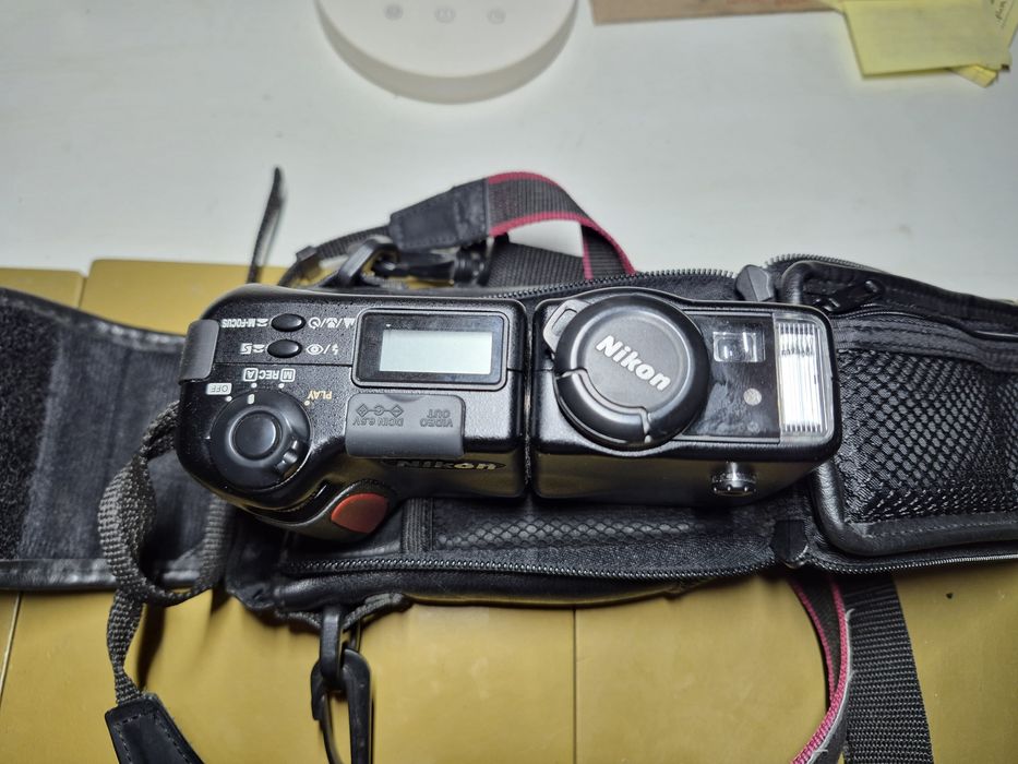 Пленочный фотоаппарат Nikon coolpix 950