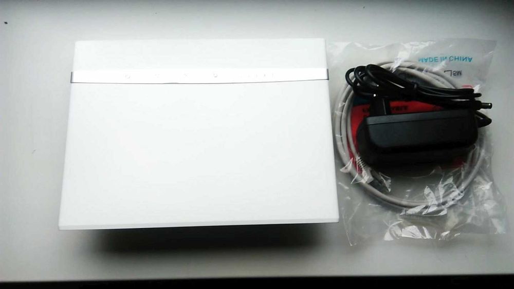 4G LTE CAT6 роутер с агрегацией частот HUAWEI B525 FixIMEI/TTL,300Мб/с