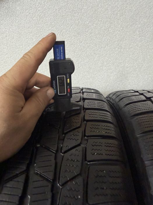 Резина зимова  Continental 215.60 R16 95V