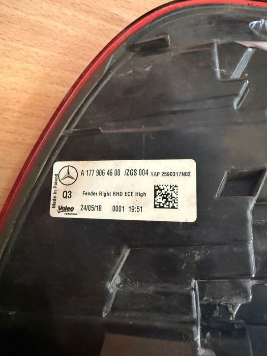 Farolim Direito Para Mercedes A Class W177