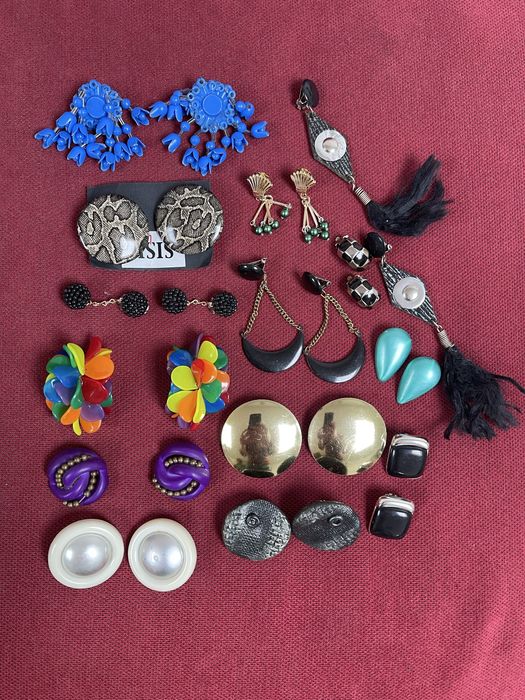 Kolekcja Starych Klipsów z Prl