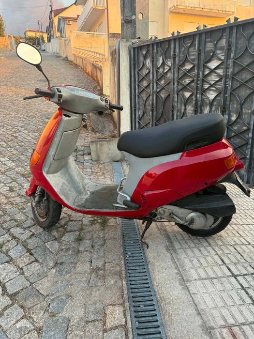 Piaggio sfera 50