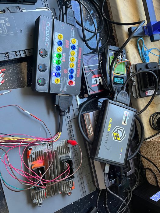 Naprawa- Klonowanie sterowników silnika - Naprawa Sterowników PDC VAG