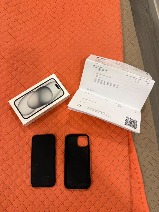 Iphone 15 preto 128gb + capa + vidro temperado protetor + carregador