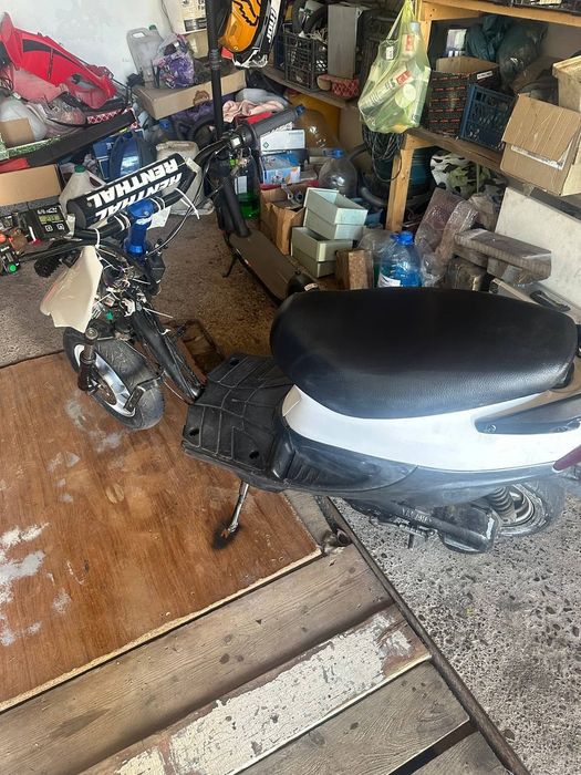 Продам скутер yamaha jog sa 24bj (basic)