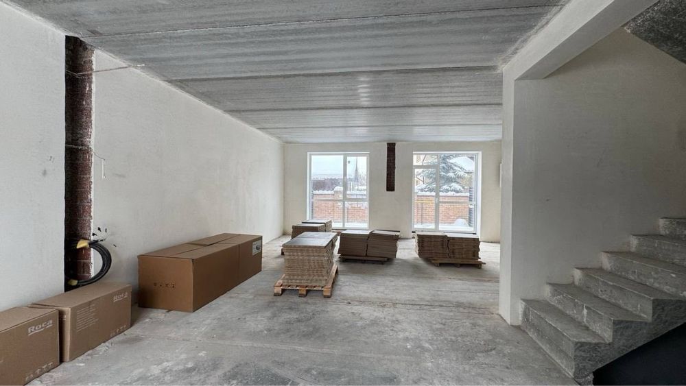 Таунхаус в центральній частині Бучі