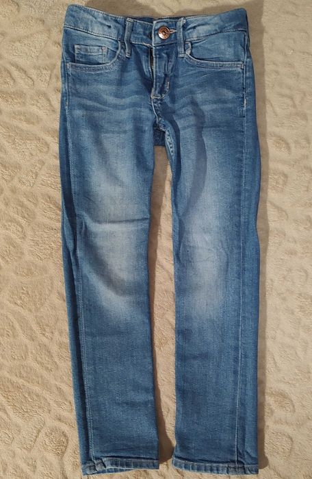 Джинсы для девочки 4-5лет