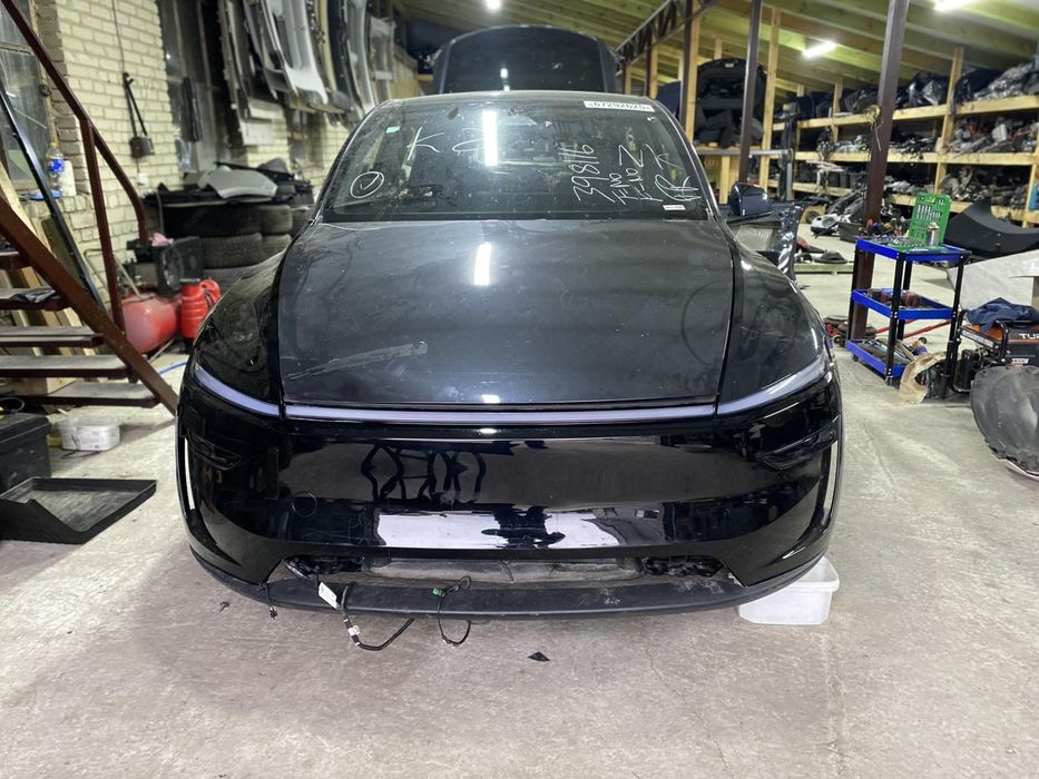 Tesla Model Y Juniper 2025-2026 бампер капот фары крылья комплект