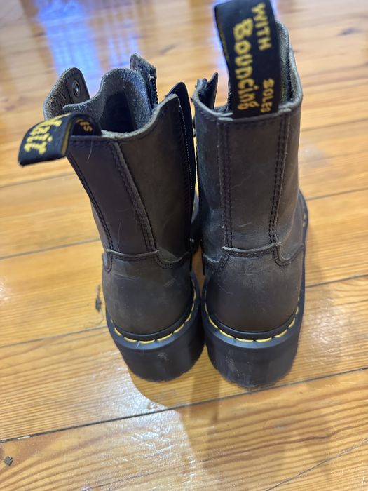 Dr Martens na platformie