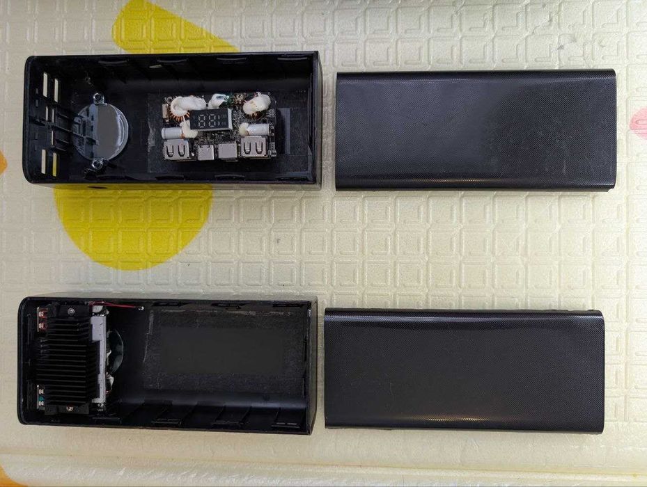 Корпус та плати від Baseus Amblight 30000 mAh 65W