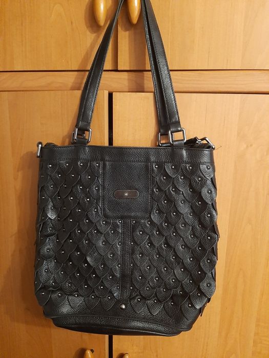 Кожаная женская сумка  DIVENCHY франция