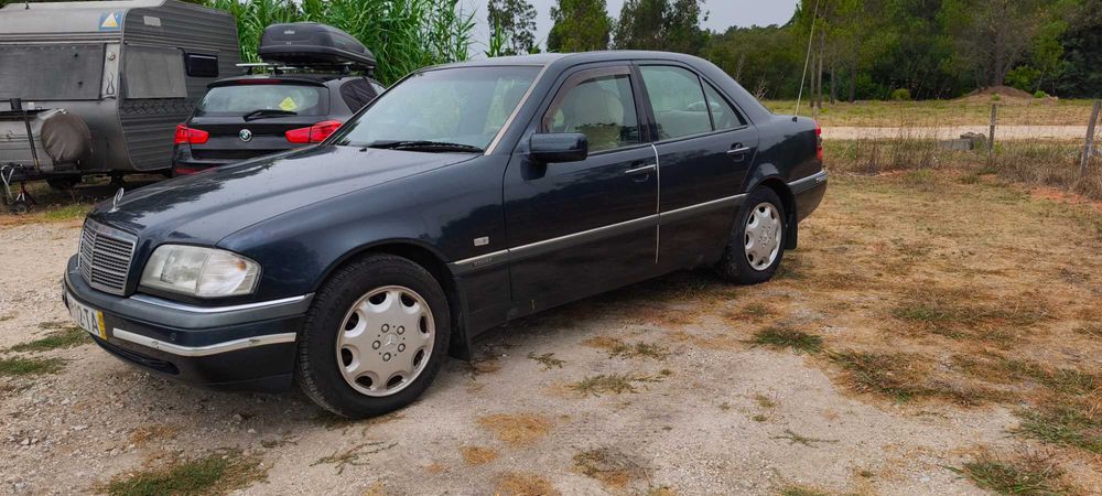 Mercedes C220 D Elegance - W202