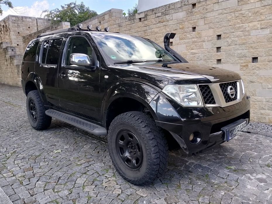 Nissan Pathfinder Pathfinder Lift 4 cale, snorkel, koła 33cale  gotowy do zabawy ,
