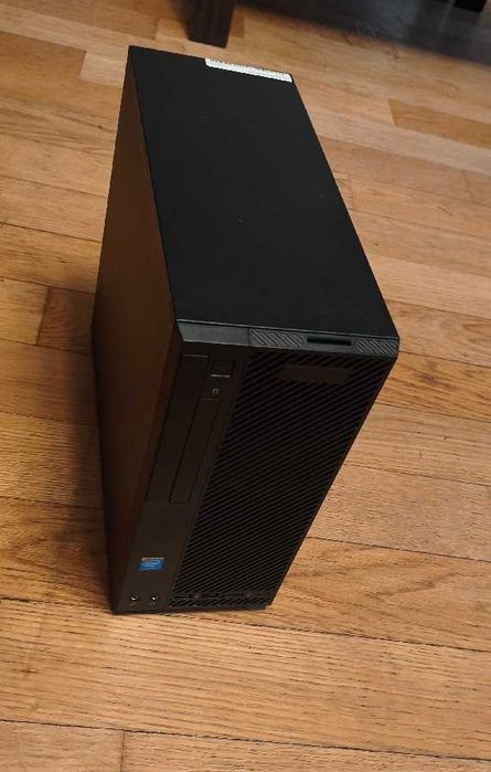 komputer stacjonarny i3-8100, 8GB RAM, 128 GB SSD, Windows 11