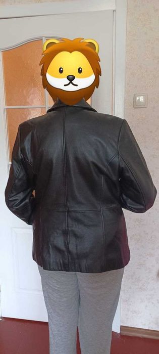 куртка шкіряна LIzClaiborn