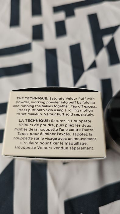 Laura Mercier puder utrwalający