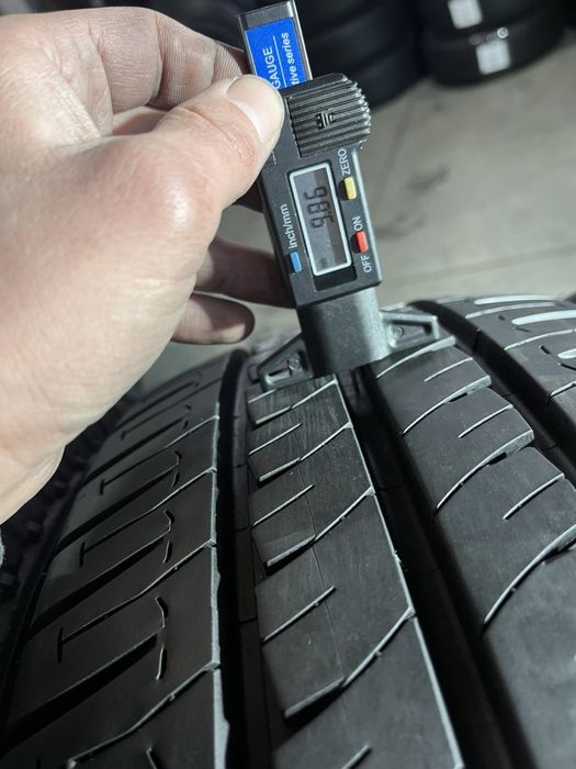 235/65/16c R16c Michelin Agilis 4шт