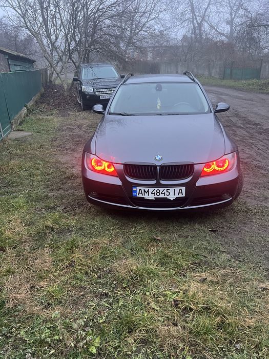 Продам бмв е91.