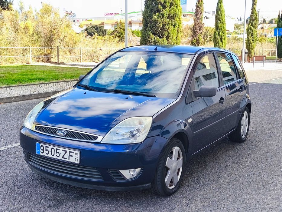 Ford Fiesta 1.2i 2004/11 Poucos Km — photo 3