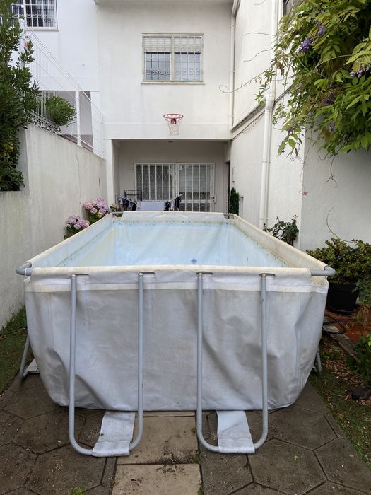 Piscina bestway (4,04 x 2.01 x 1)