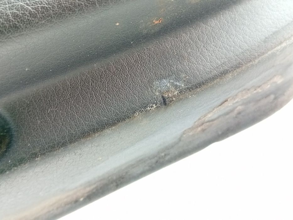Forra porta / quartela trás esquerda AUDI A4 (8E2, B6)