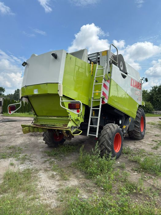CLAAS LEXION 405 1900 Mtg