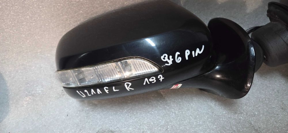 Lusterko Mercedes W211 E Klasa Lift 197 9+6 Pin