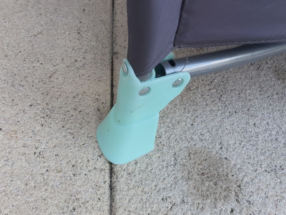 Parque de viagem da zobo  para crianças