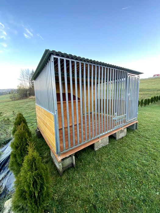 Kojec dla psa z profili ocynkowanych