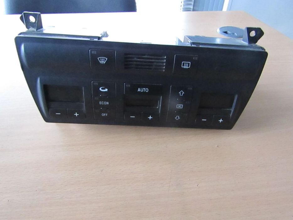 Climatronic Audi A6 ano 1998  ref. 4B0 820 043 F