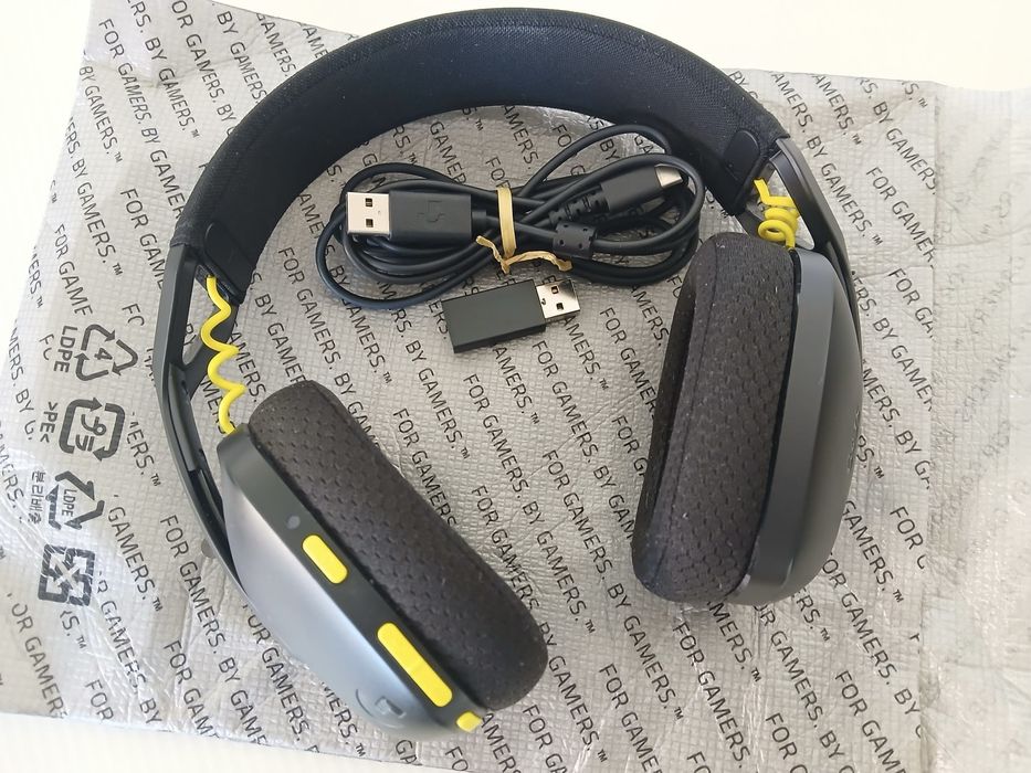 Headset Logitech G435 Lightspeed Wireless Gaming Preto (LER DESCRIÇÃO)