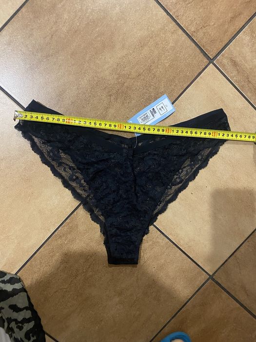 Figi koronkowe. Nowe z metką. 20