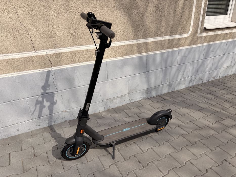 Електросамокат Ninebot G30D