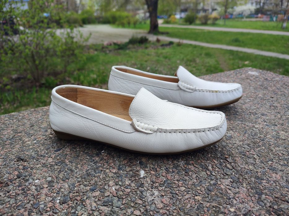 Кожаные мокасины р.39
